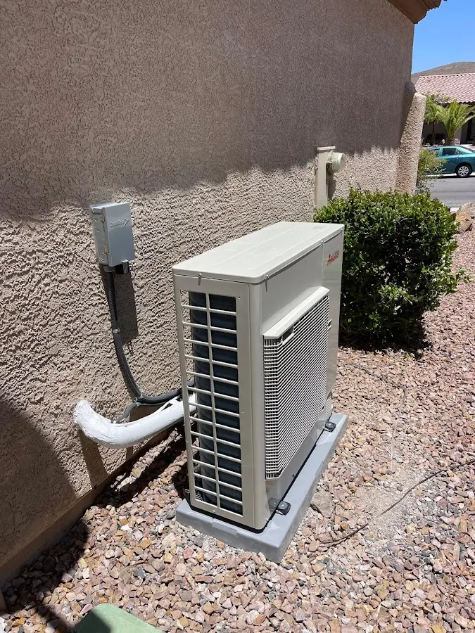 Residential air conditioning condenser unit in Roseville
